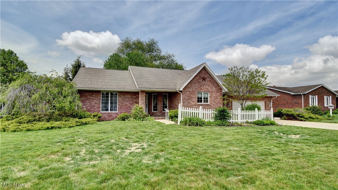 2148 Denise Drive, New Philadelphia, Ohio image 8