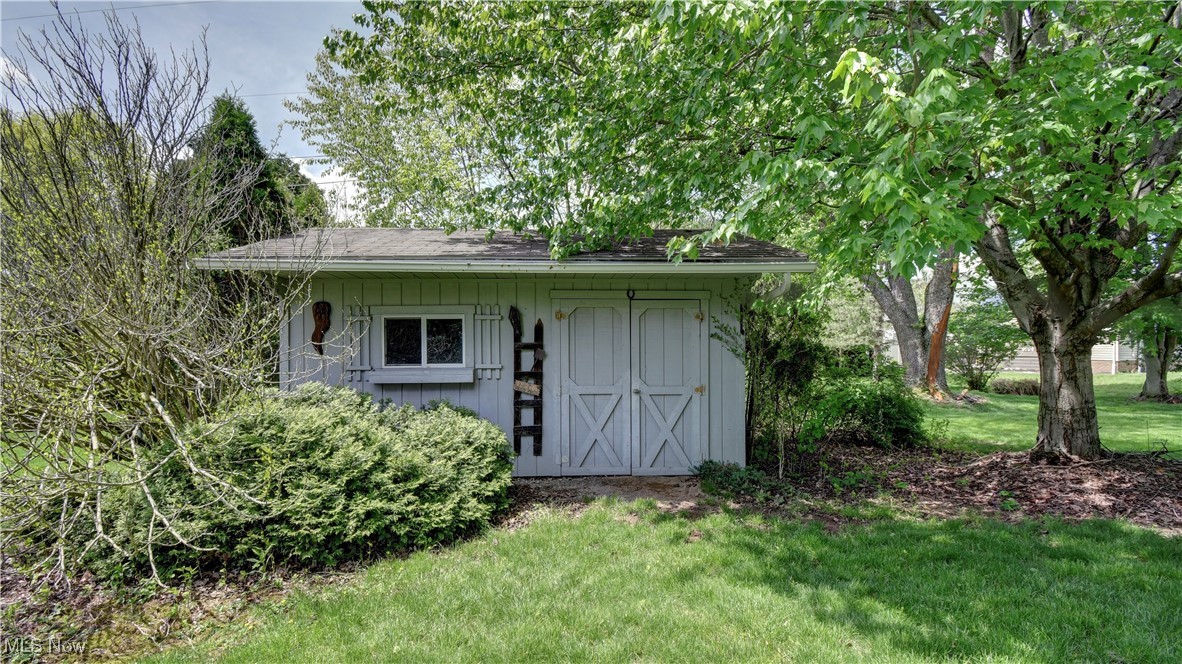 2148 Denise Drive, New Philadelphia, Ohio image 47