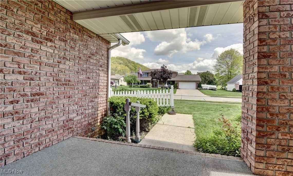 2148 Denise Drive, New Philadelphia, Ohio image 46