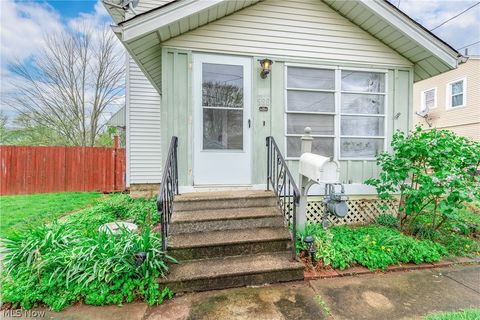 Tiny photo for 588 Jackson Street, Amherst, OH 44001 (MLS # 5202660)