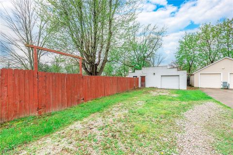 Tiny photo for 588 Jackson Street, Amherst, OH 44001 (MLS # 5202660)