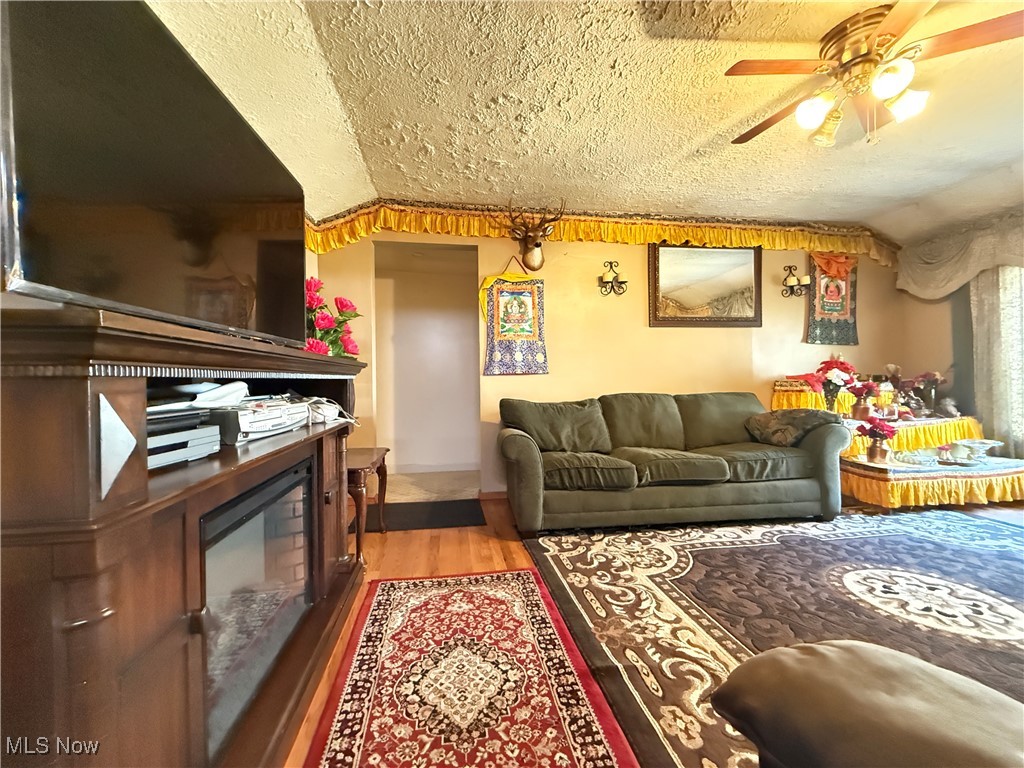 Viaduct Park - Residential