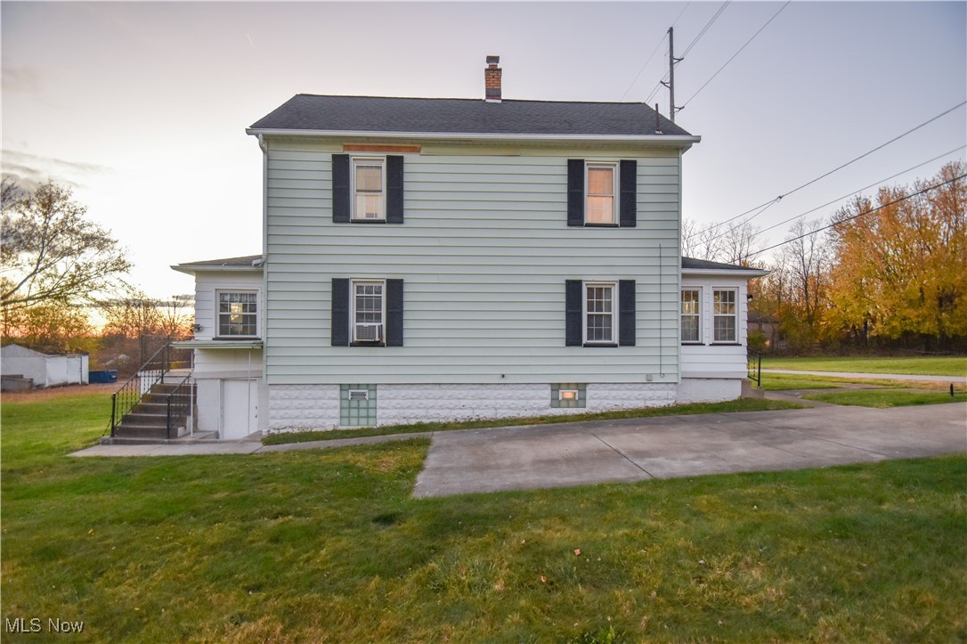 303 Whipple Avenue, Campbell, Ohio image 36