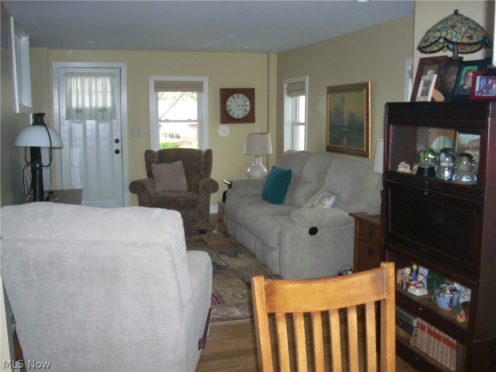 Village Canfield - Residential