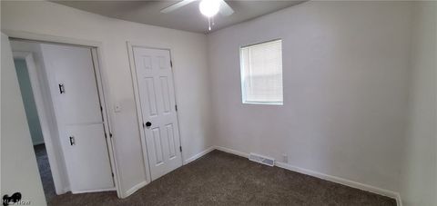 Tiny photo for 724 Briggs Road, Leavittsburg, OH 44430 (MLS # 5210541)