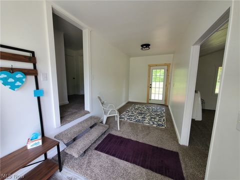Tiny photo for 724 Briggs Road, Leavittsburg, OH 44430 (MLS # 5210541)