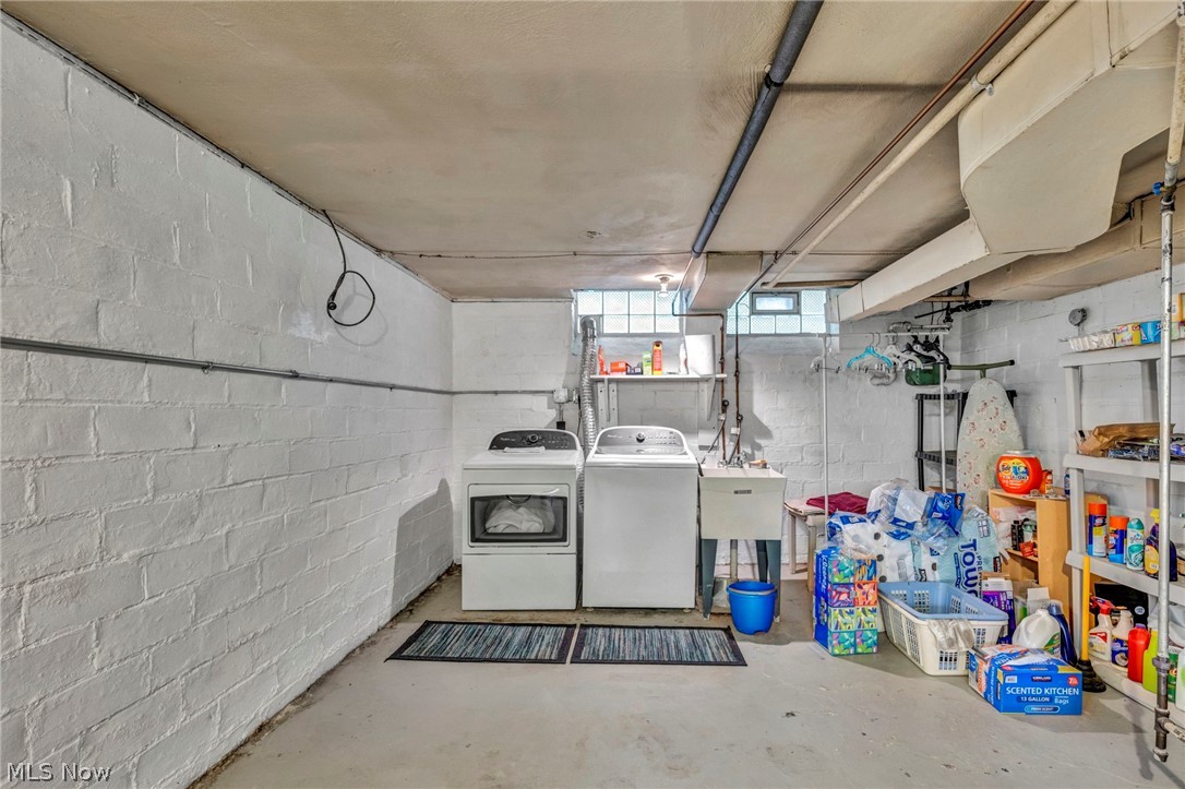 Beachcliff #3 - Residential