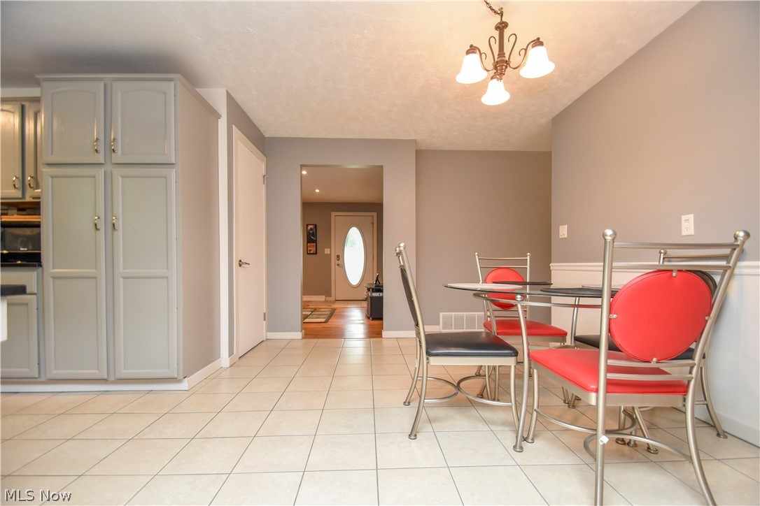 Lyndhurst 04 Rep - Residential