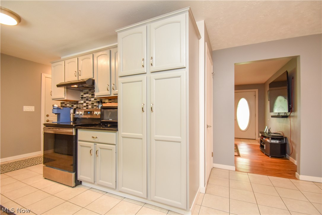 Lyndhurst 04 Rep - Residential