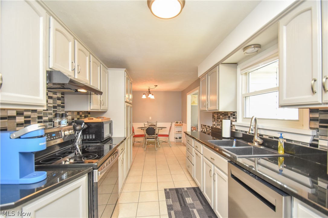 Lyndhurst 04 Rep - Residential