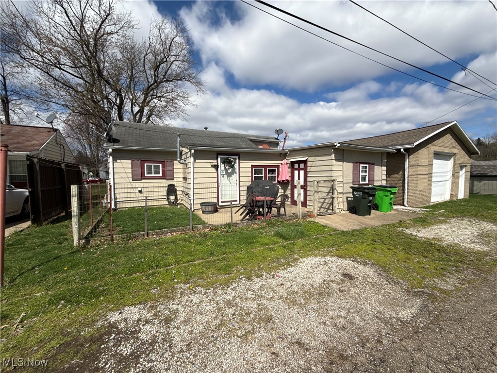 1227 Gorley Street, Uhrichsville, Ohio image 17