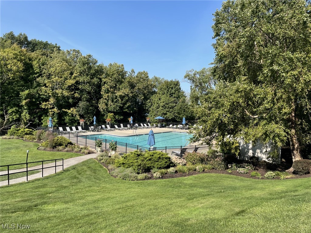 One Bratenahl Place Condo - Residential