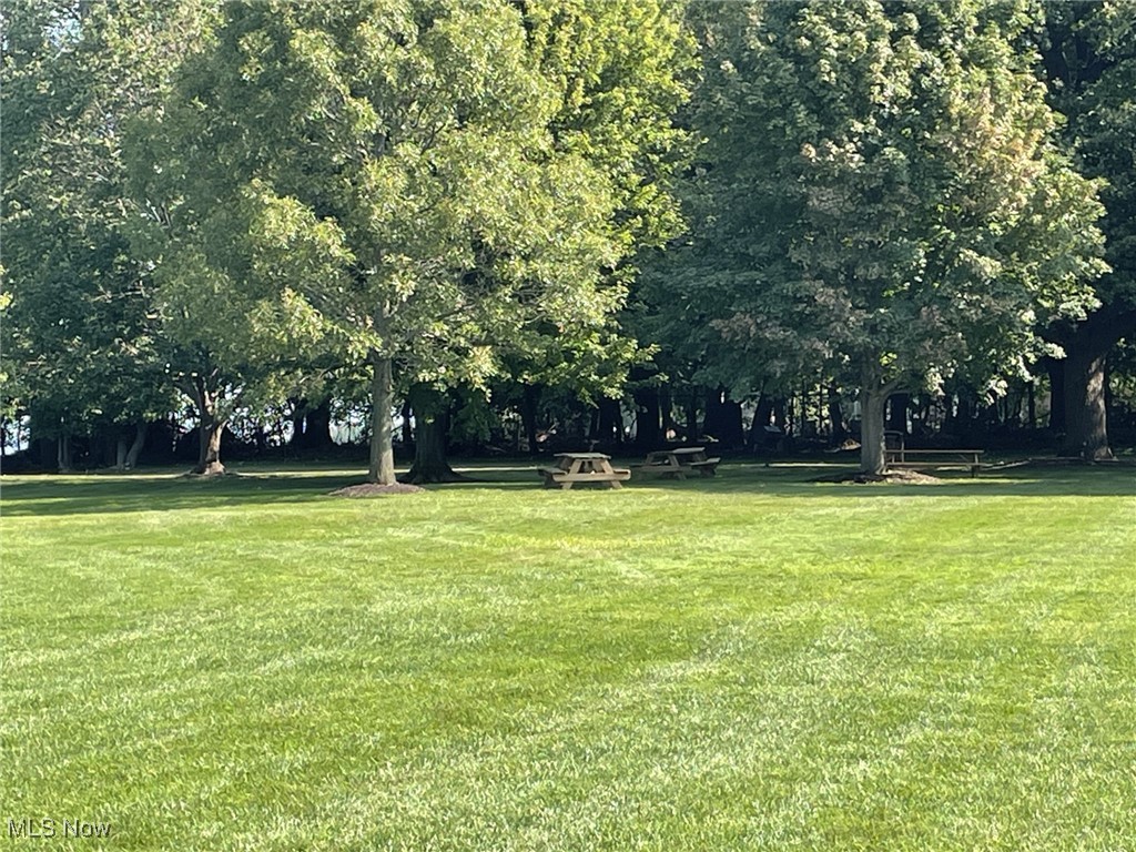 One Bratenahl Place Condo - Residential