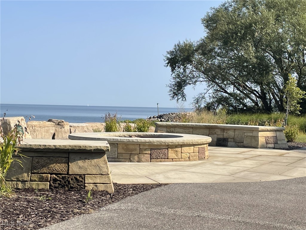 One Bratenahl Place Condo - Residential