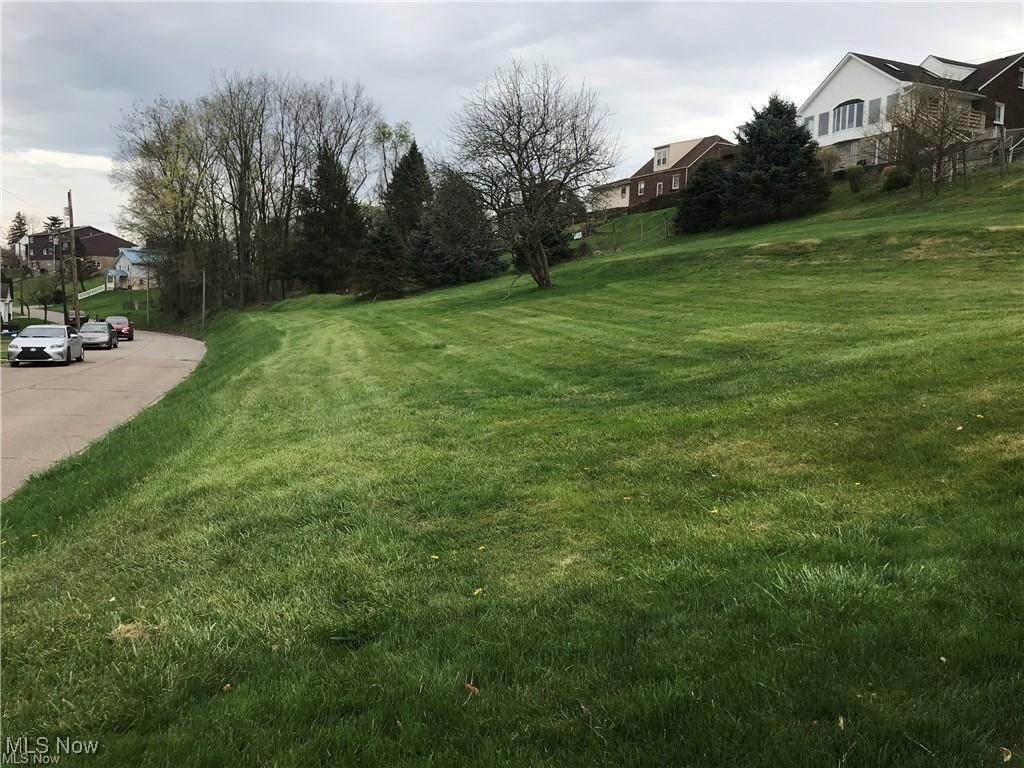 Wanda Street, Weirton, West Virginia image 2