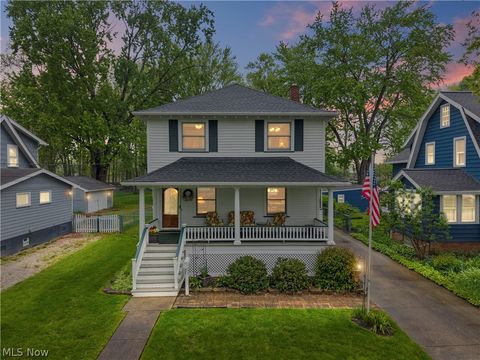 Homes For Sale - 24330 Elm Road<br/> Cuyahoga County, North Olmsted, OH 44070