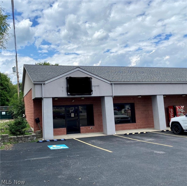 - Commercial Lease