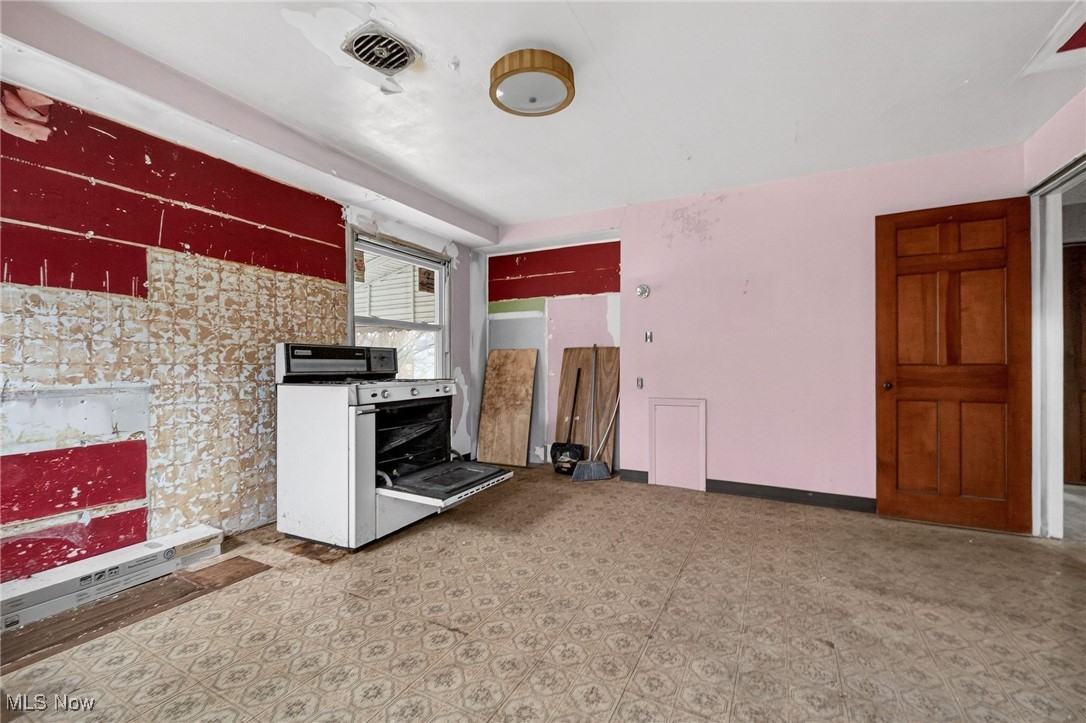 Ladner Homestead Sub - Residential