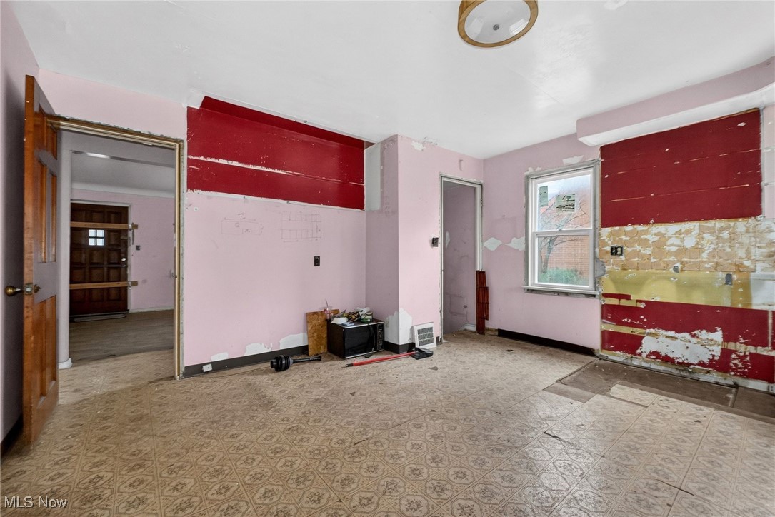 Ladner Homestead Sub - Residential