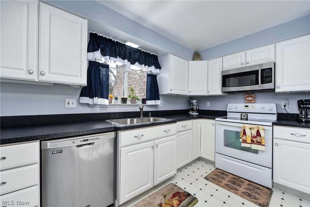 Concord Square Village Condo M & N - Residential