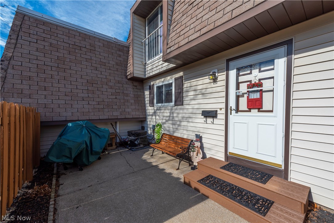 Concord Square Village Condo M & N - Residential