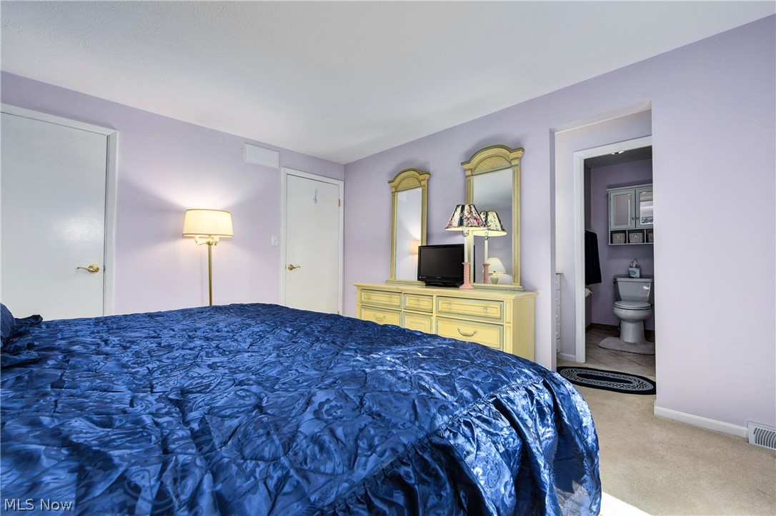 Concord Square Village Condo M & N - Residential