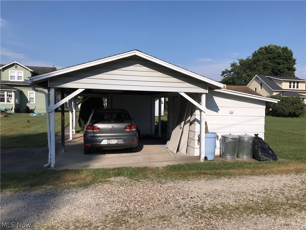 Glass Works Ad - Residential