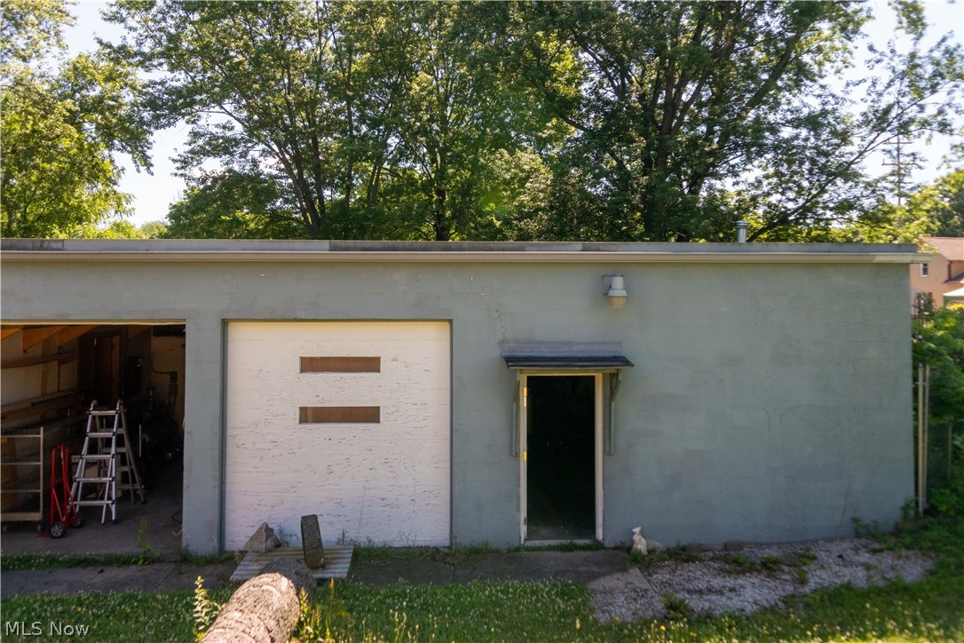 Henry Ainsworth Add - Residential