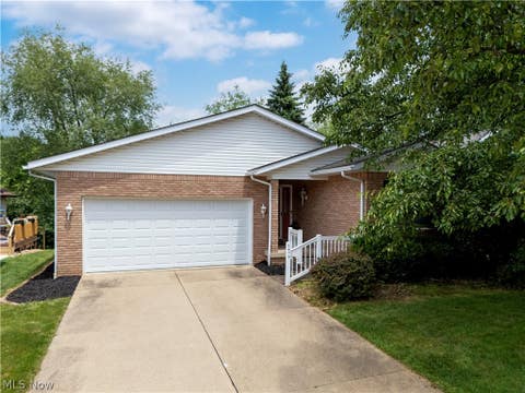 Condo For Sale - 2676 Eastwood Drive<br/> Wooster, OH 44691
