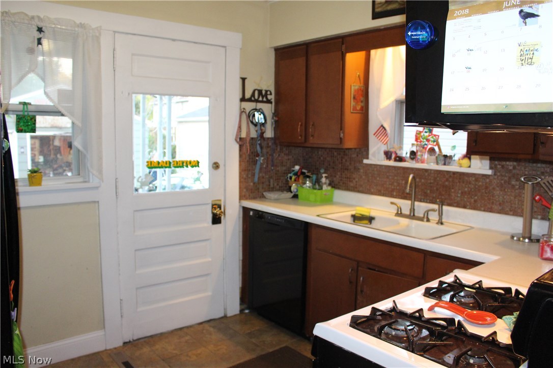 Mcdonald Village - Residential