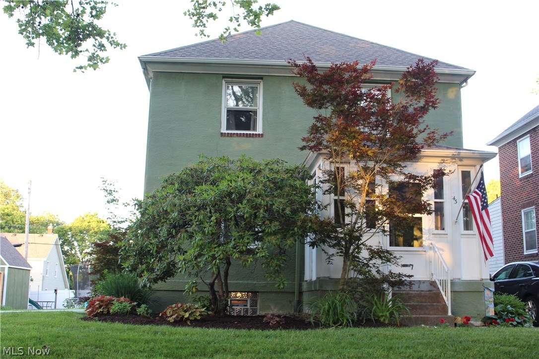 Mcdonald Village - Residential