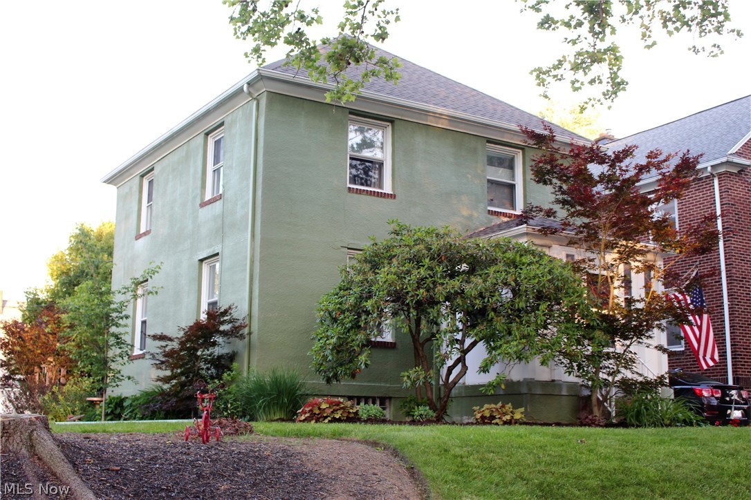 Mcdonald Village - Residential