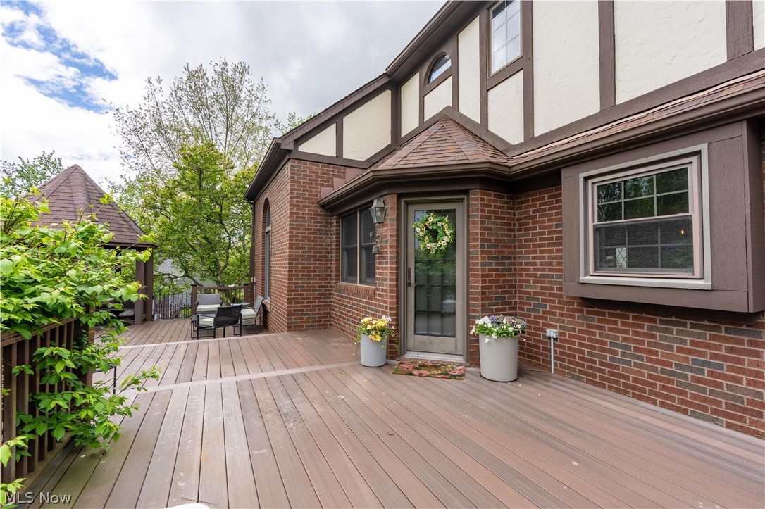 Foxchase Hills - Residential
