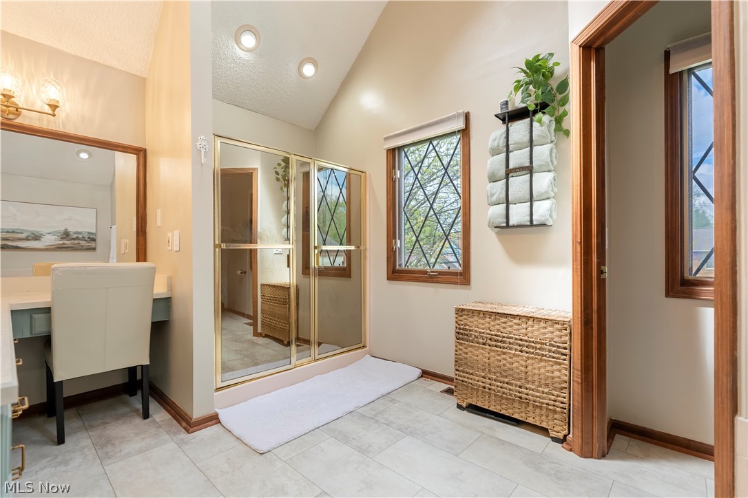 Foxchase Hills - Residential