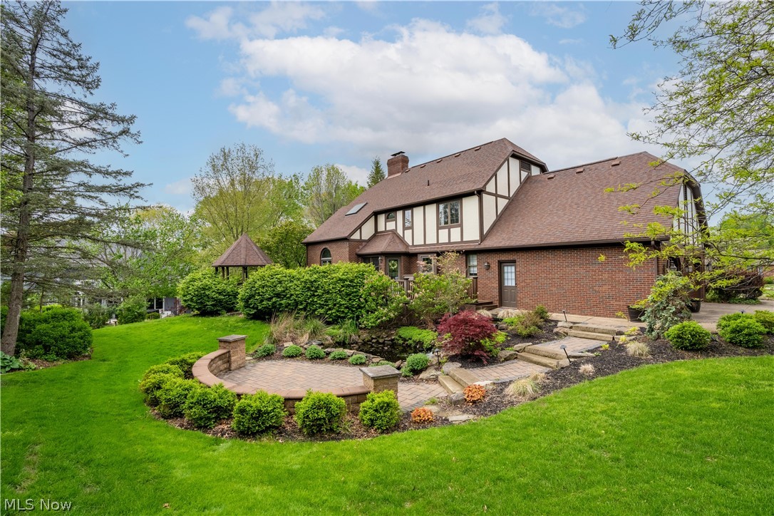 Foxchase Hills - Residential