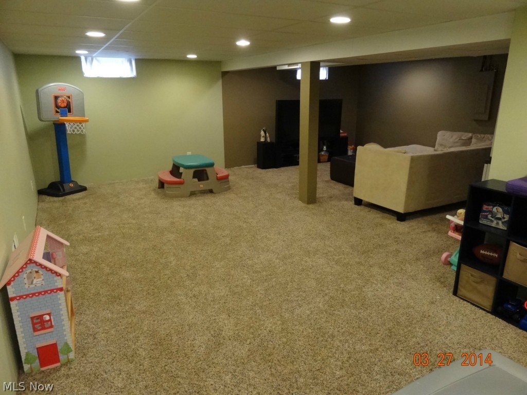 Twin Oaks - Residential