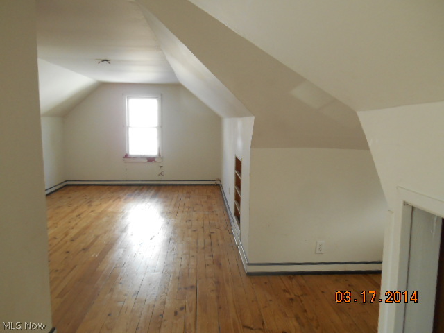 Elworthy-Helwick Cos Maplebor - Residential