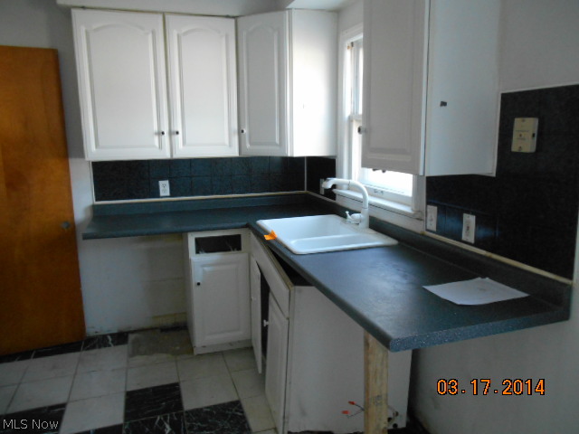 Elworthy-Helwick Cos Maplebor - Residential