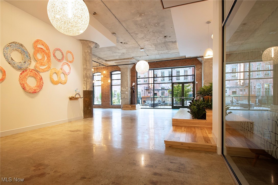 Worthington Yards - Residential Lease