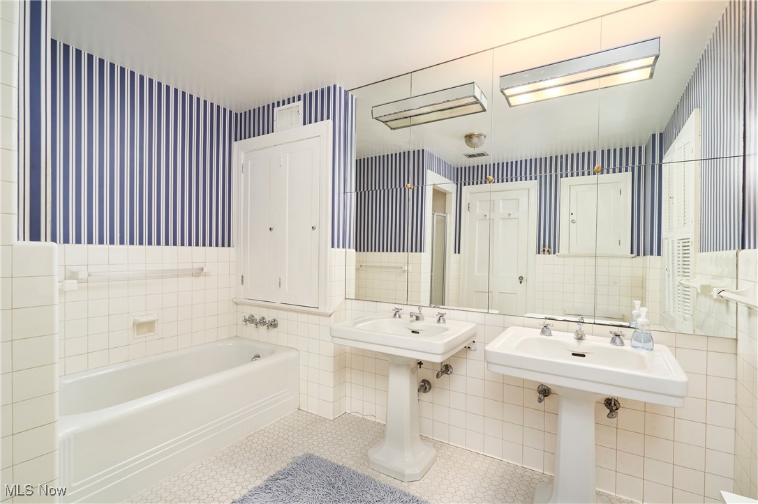 Fairlawn Heights - Residential