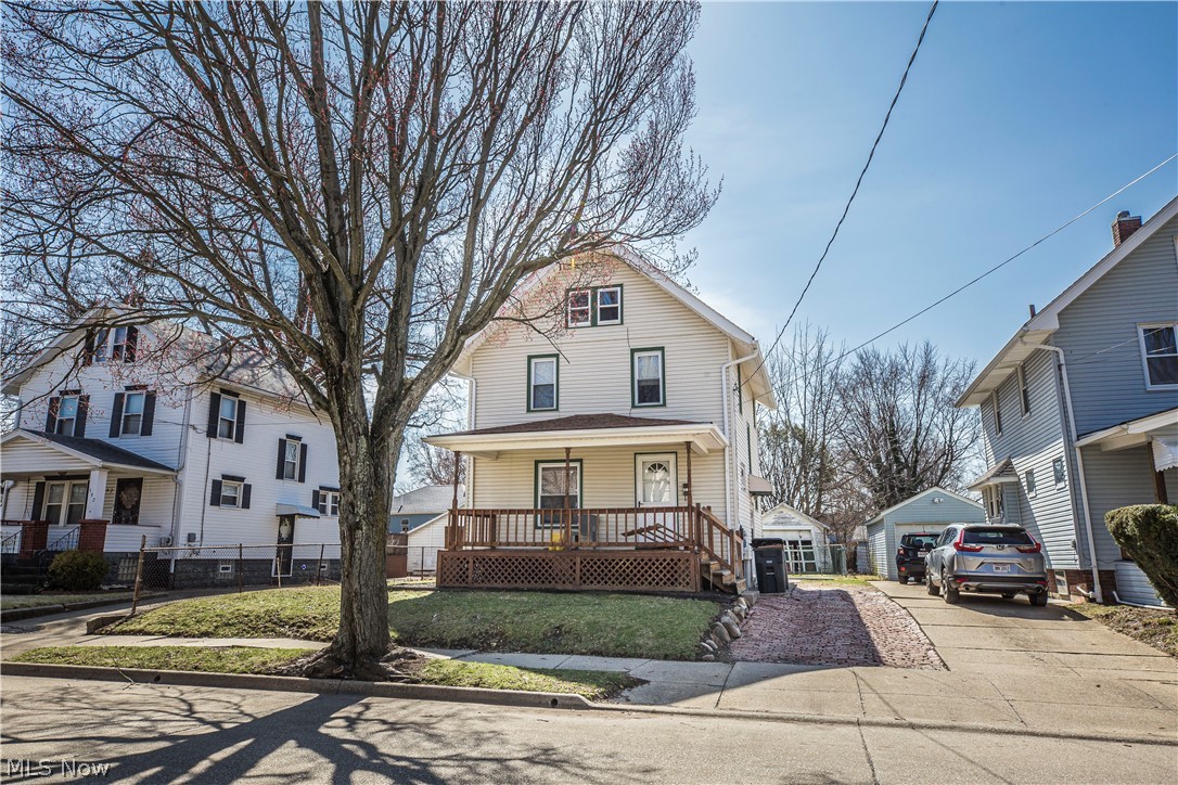 Photo 1 of 35 — 586 Cole Avenue, Akron, OH 44301