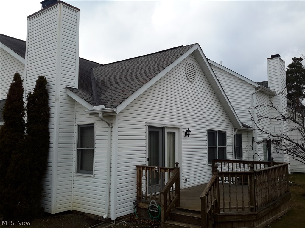 Swan Lake - Residential