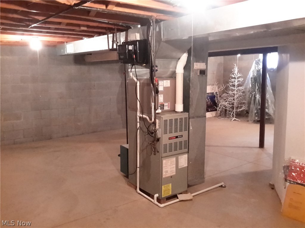 Swan Lake - Residential