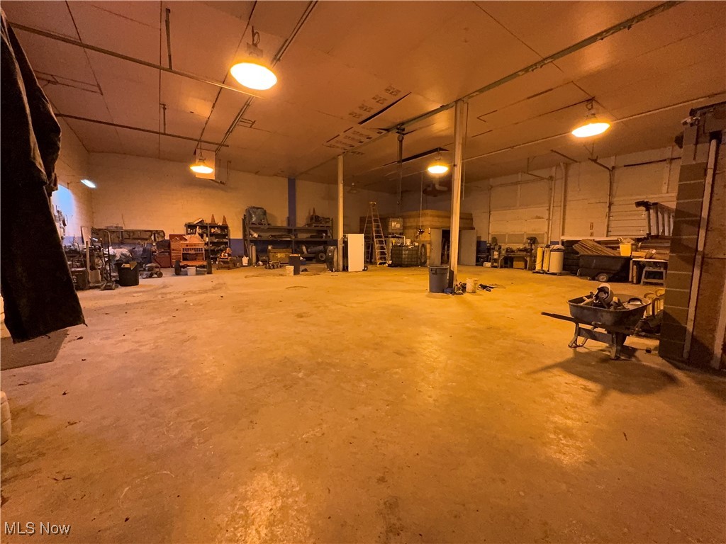 Akron - Commercial Sale