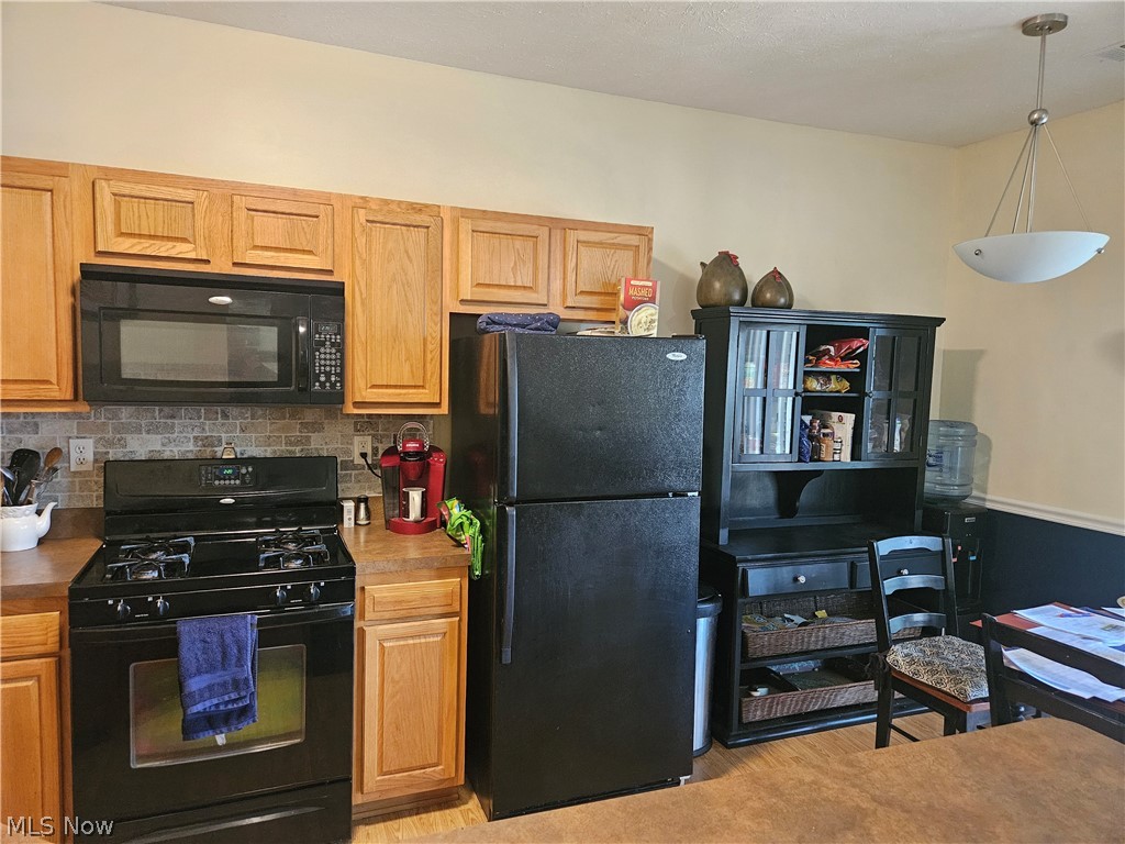 Aqua Marine Condo - Residential