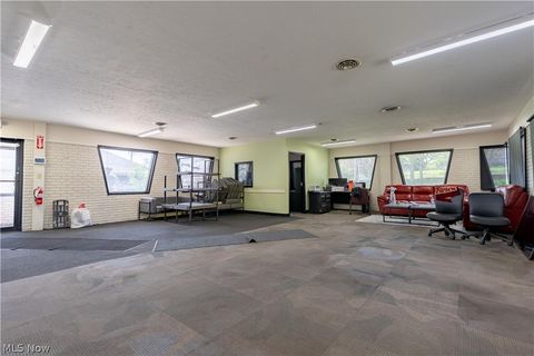 Tiny photo for 1235 E Tallmadge Avenue, Akron, OH 44310 (MLS # 5202823)