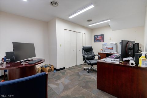 Tiny photo for 1235 E Tallmadge Avenue, Akron, OH 44310 (MLS # 5202823)