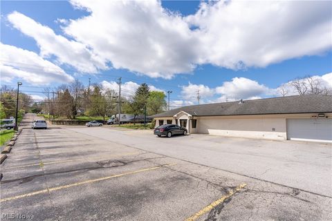 Tiny photo for 1235 E Tallmadge Avenue, Akron, OH 44310 (MLS # 5202823)