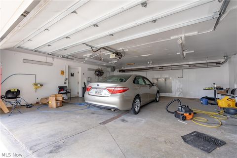 Tiny photo for 1235 E Tallmadge Avenue, Akron, OH 44310 (MLS # 5202823)