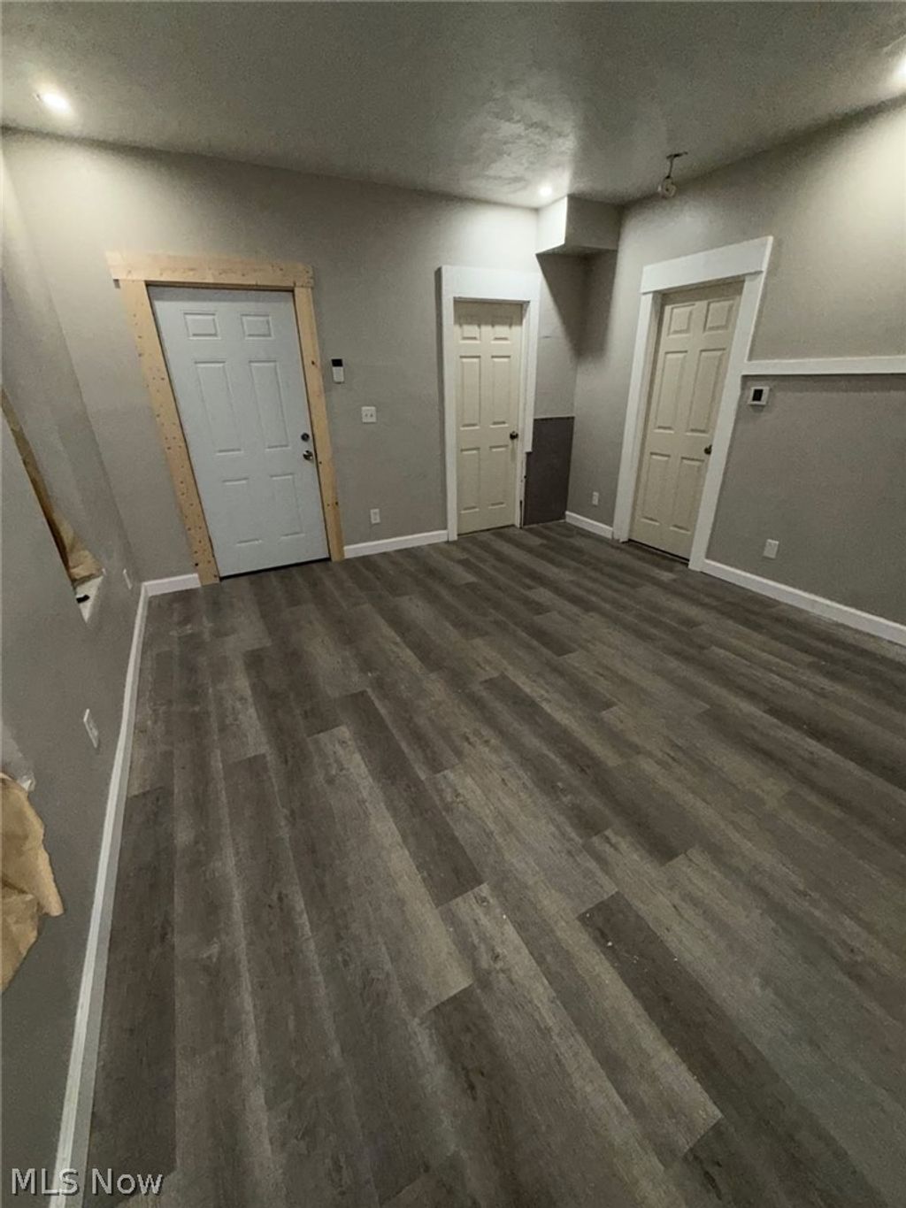 Photo of 255 Cross Street, Akron, OH 44311 (MLS # 5200559)